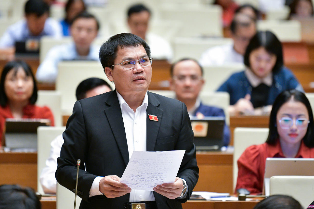 Bộ Y tế đề xuất cấm sử dụng để chặn hệ luỵ từ thuốc lá điện tử và thuốc lá nung nóng 