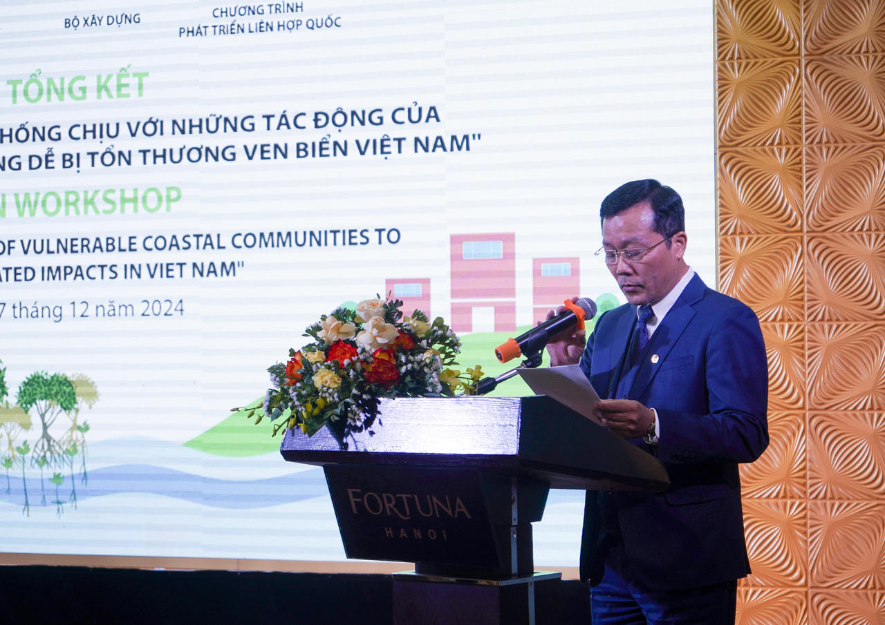 Xây dựng gần 5.000 ngôi nhà an toàn trước biến đổi khí hậu