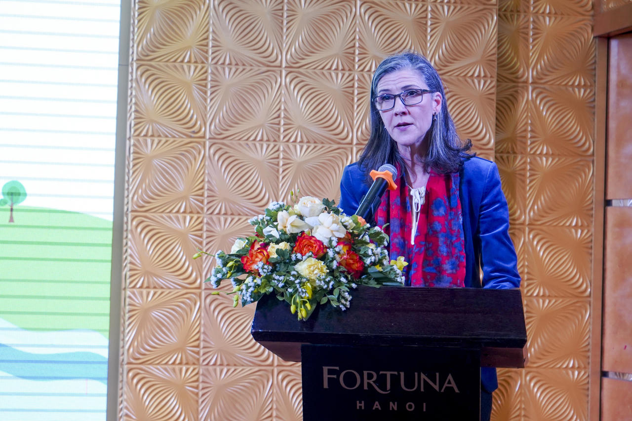 Xây dựng gần 5.000 ngôi nhà an toàn trước biến đổi khí hậu