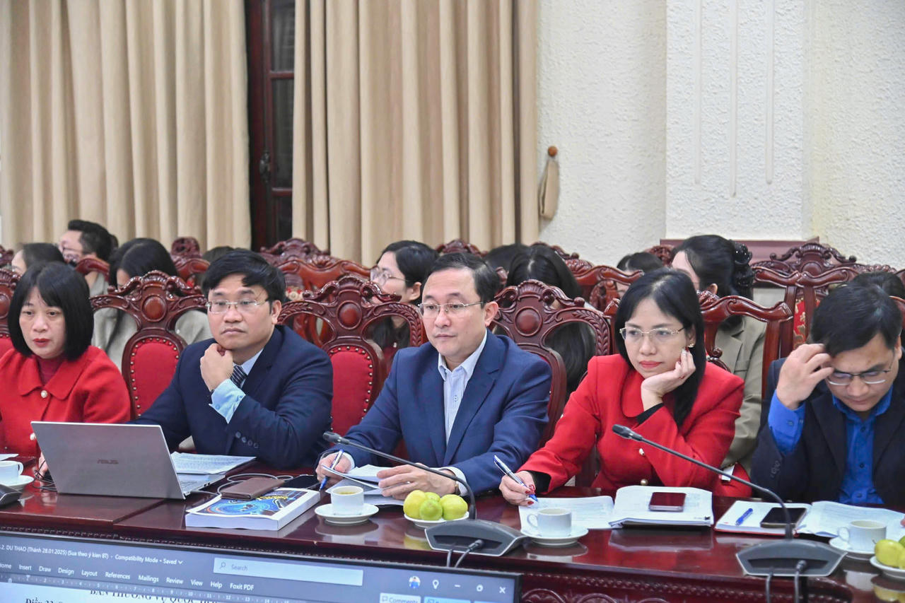 Bộ Tư pháp tiếp tục chỉnh lý Dự án Luật Ban hành văn bản quy phạm pháp luật (sửa đổi)