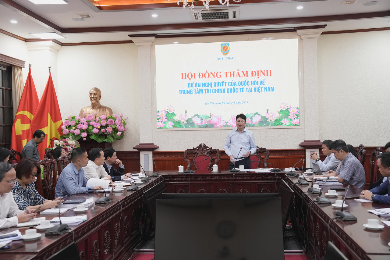 Nhiều quy định tại dự thảo Nghị quyết của Quốc hội về Trung tâm tài chính quốc tế cần phải hoàn thiện