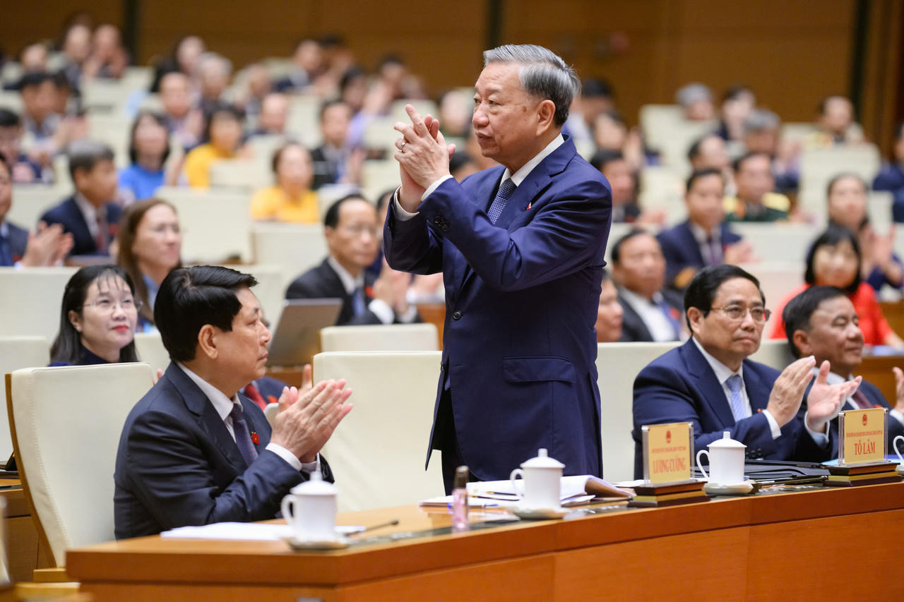 Khai mạc trọng thể Kỳ họp thứ 9, Quốc hội khóa XV