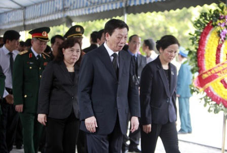 Lễ truy điệu 18 chiến sỹ hy sinh trong vụ máy bay rơi ở Hà Nội