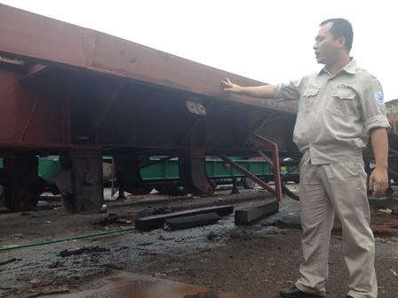 Dừng xử phạt xe vi phạm quá tải trọng trục: Doanh nghiệp vừa mừng vừa lo.