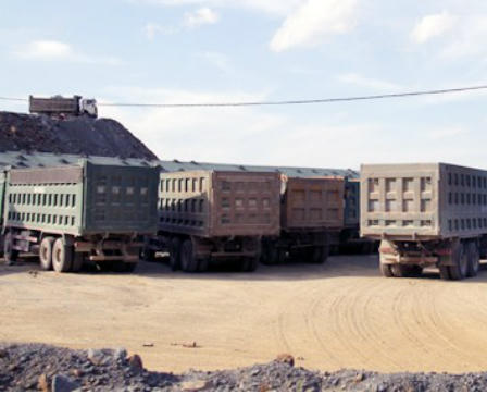 Rút giấy phép kinh doanh, phạt gấp 3 lần nếu các cảng xếp hàng quá tải trọng