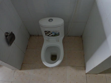 Nghi vấn rút ruột công trình, hàng trăm trẻ em bị ảnh hưởng tới tính mạng