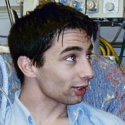 Hạnh phúc viên mãn của người đàn ông “không mặt”