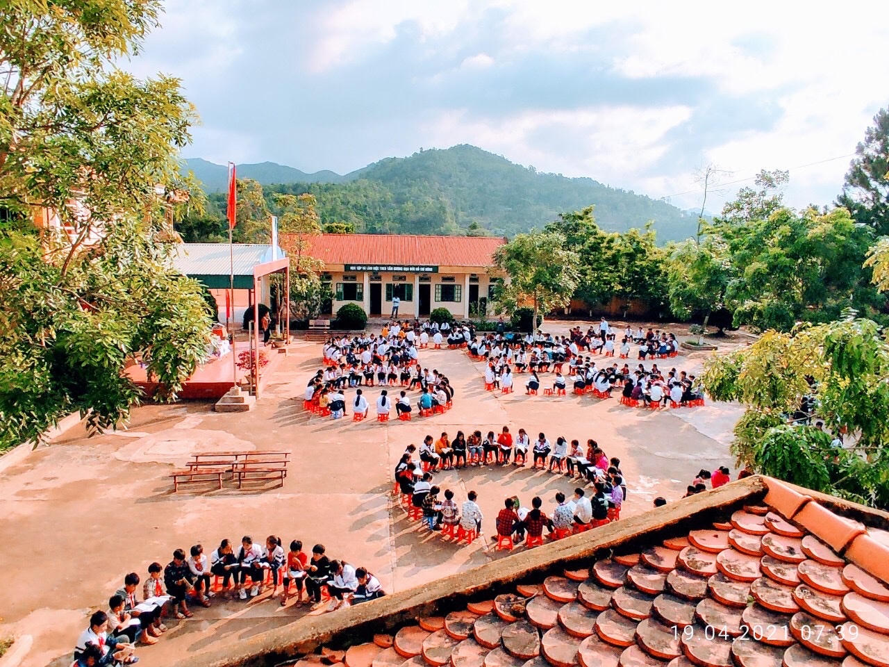 Nậm Pồ: Thực hiện thành công nhiều kế hoạch đổi mới và nâng cao chất lượng giáo dục toàn diện