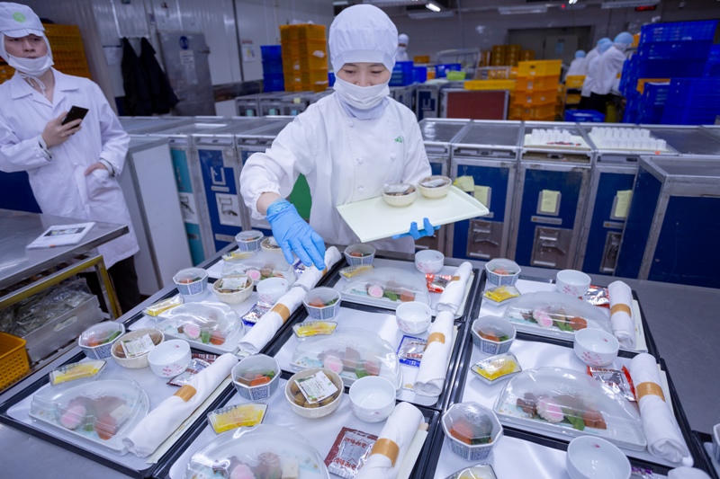  7 bước lên máy bay của nhãn lồng Hưng Yên