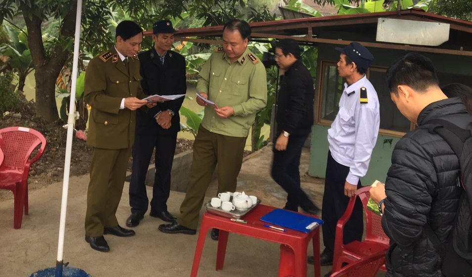 Tổng cục Quản lý thị trường trực tiếp kiểm tra công tác phòng chống dịch tại 3 tỉnh