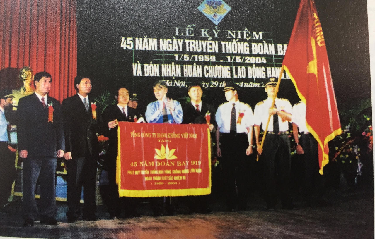 Đoàn bay 919 và những cánh bay quả cảm của hàng không Việt Nam