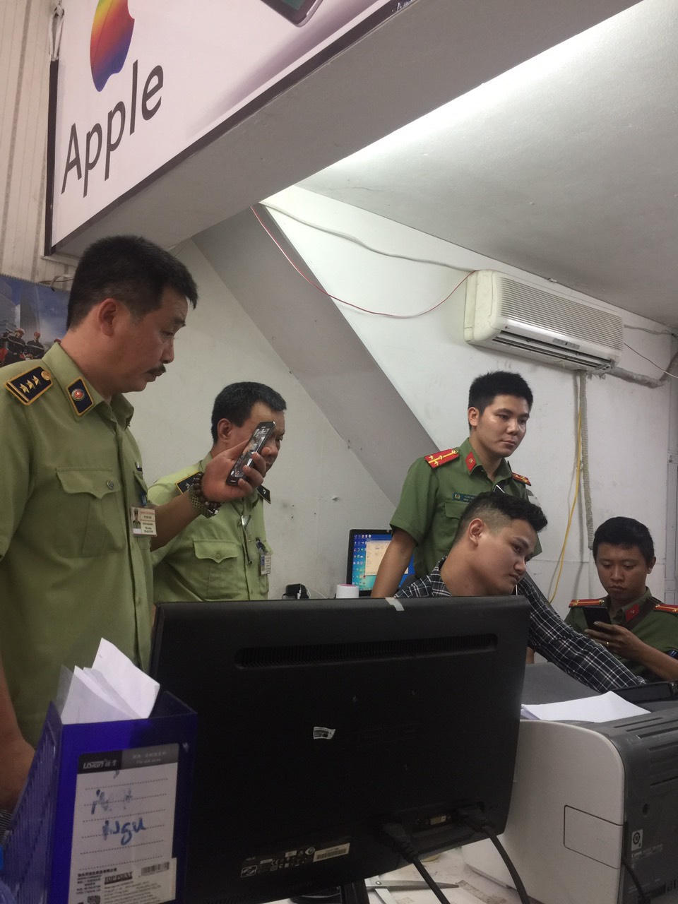 Lật tẩy website rao bán Samsung S10+ chính hãng dưới 4 triệu