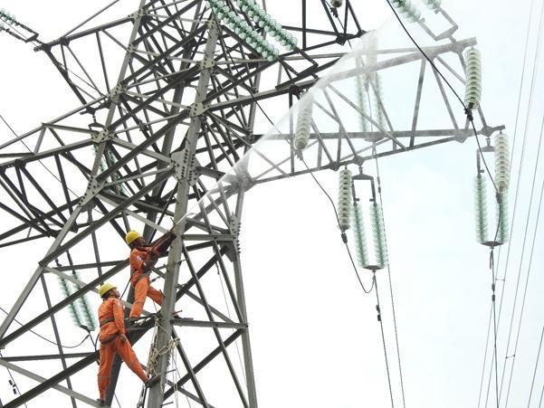 Tổng công ty Điện lực miền Bắc: Viết tiếp truyền thống tuổi 52