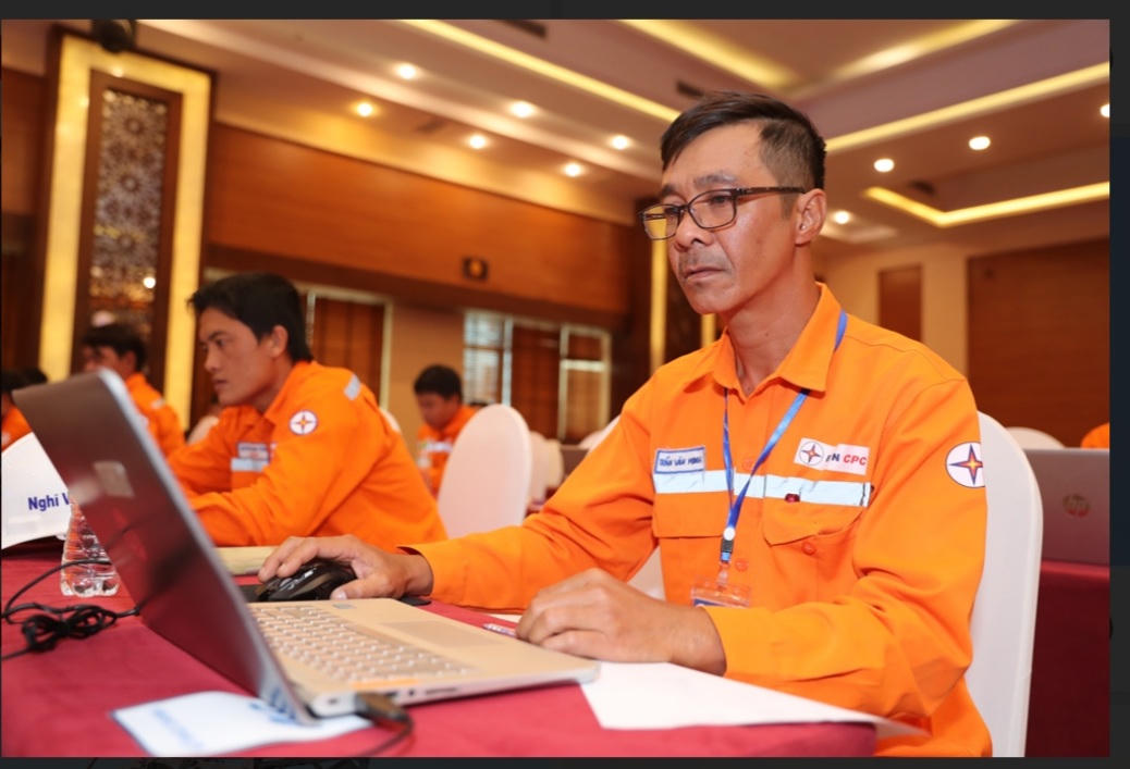 Ngành Điện tổ chức Hội thi thợ giỏi cấp Tập đoàn