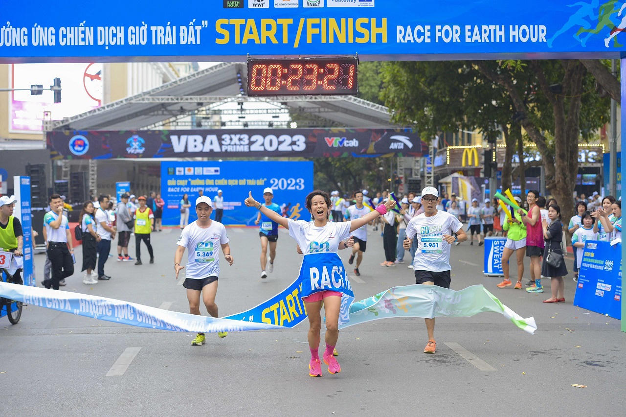 Chạy lan tỏa thông điệp 'Để 365 ngày đều là Giờ Trái đất'