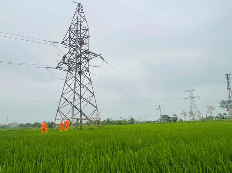 Hà Tĩnh tăng cường tuyên truyền tiết kiệm điện trong mùa nắng nóng