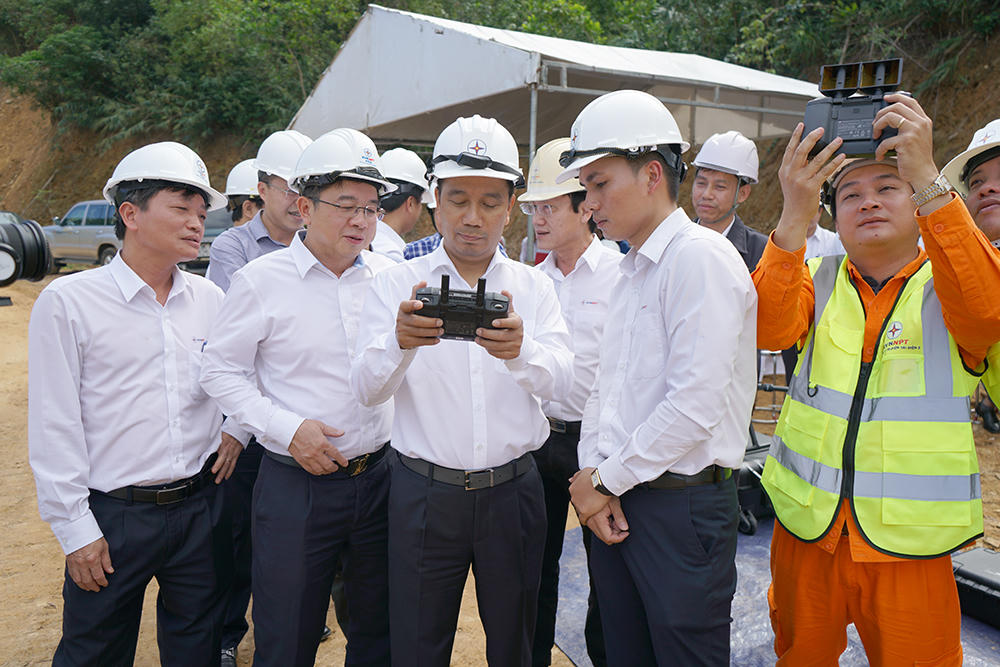 Tổng công ty Truyền tải điện Quốc gia: 15 năm khẳng định vị thế vững chắc