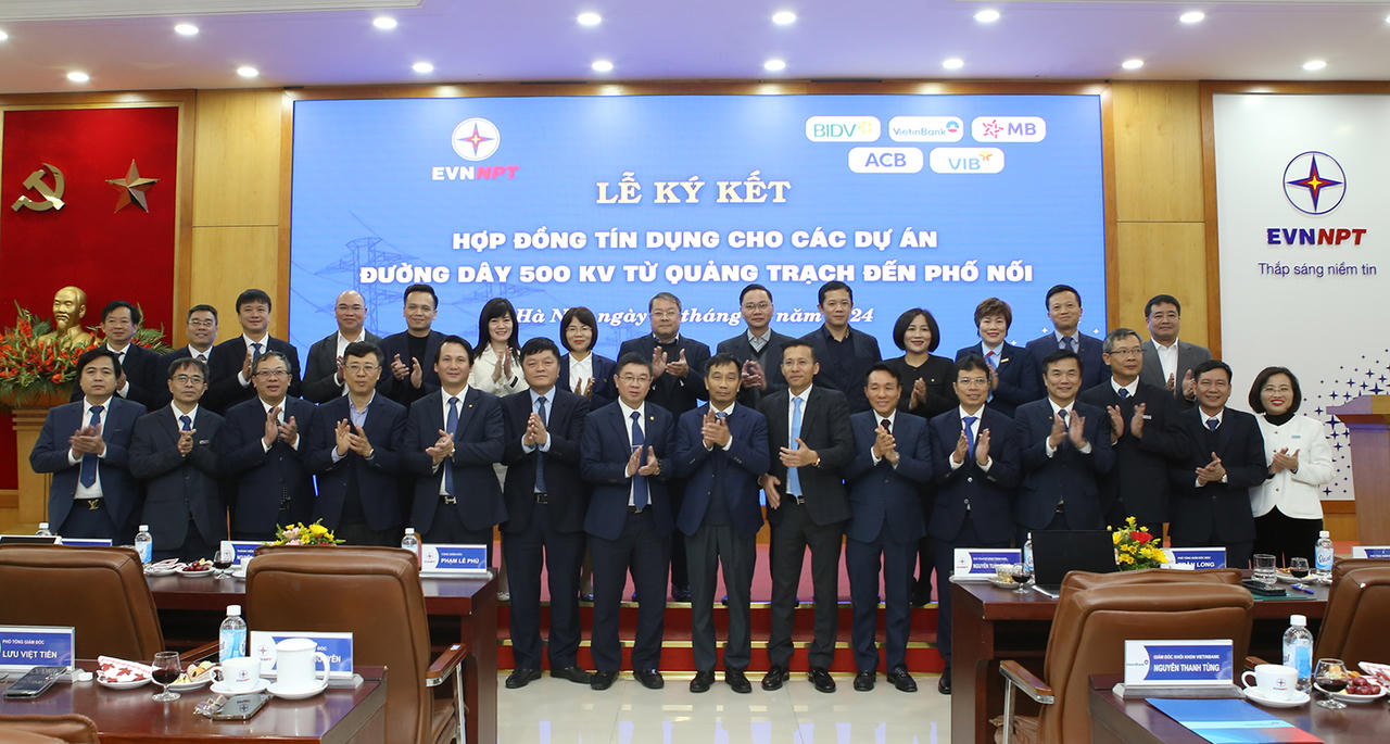 'Truyền lửa' để giải 'cơn khát điện' cho miền Bắc