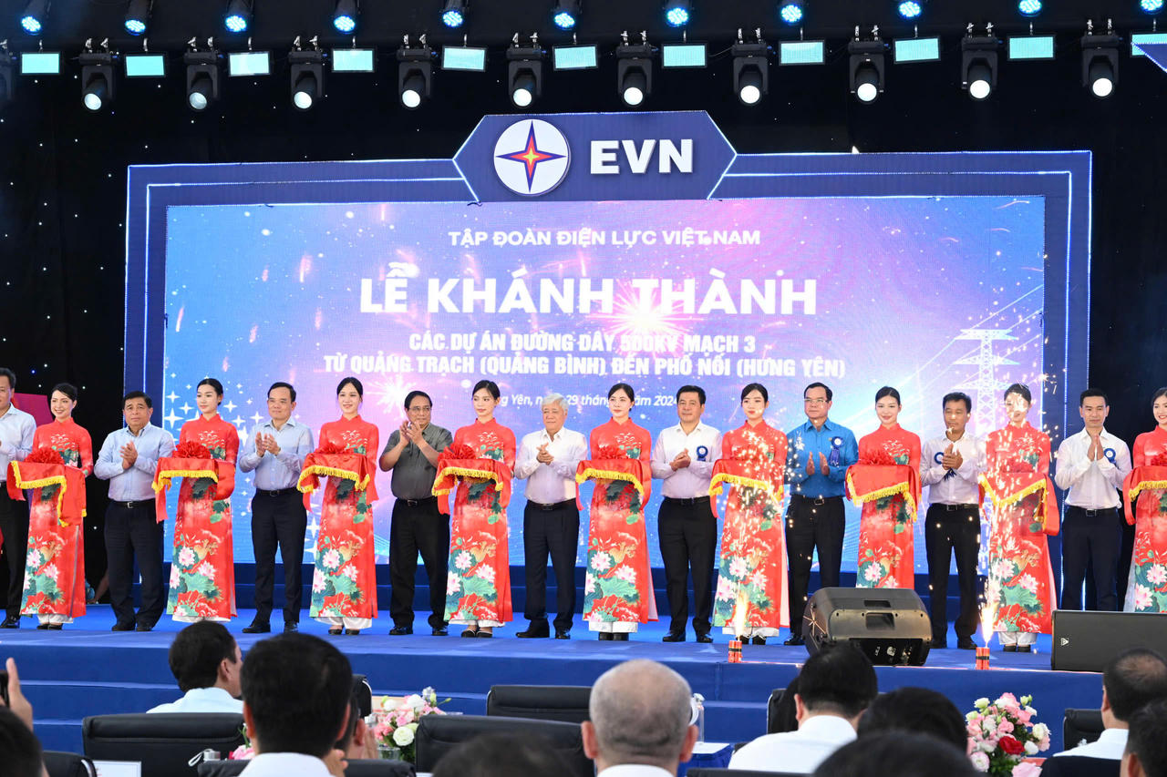 Công trình đường dây 500 kV mạch 3: Công trình của những kỳ tích