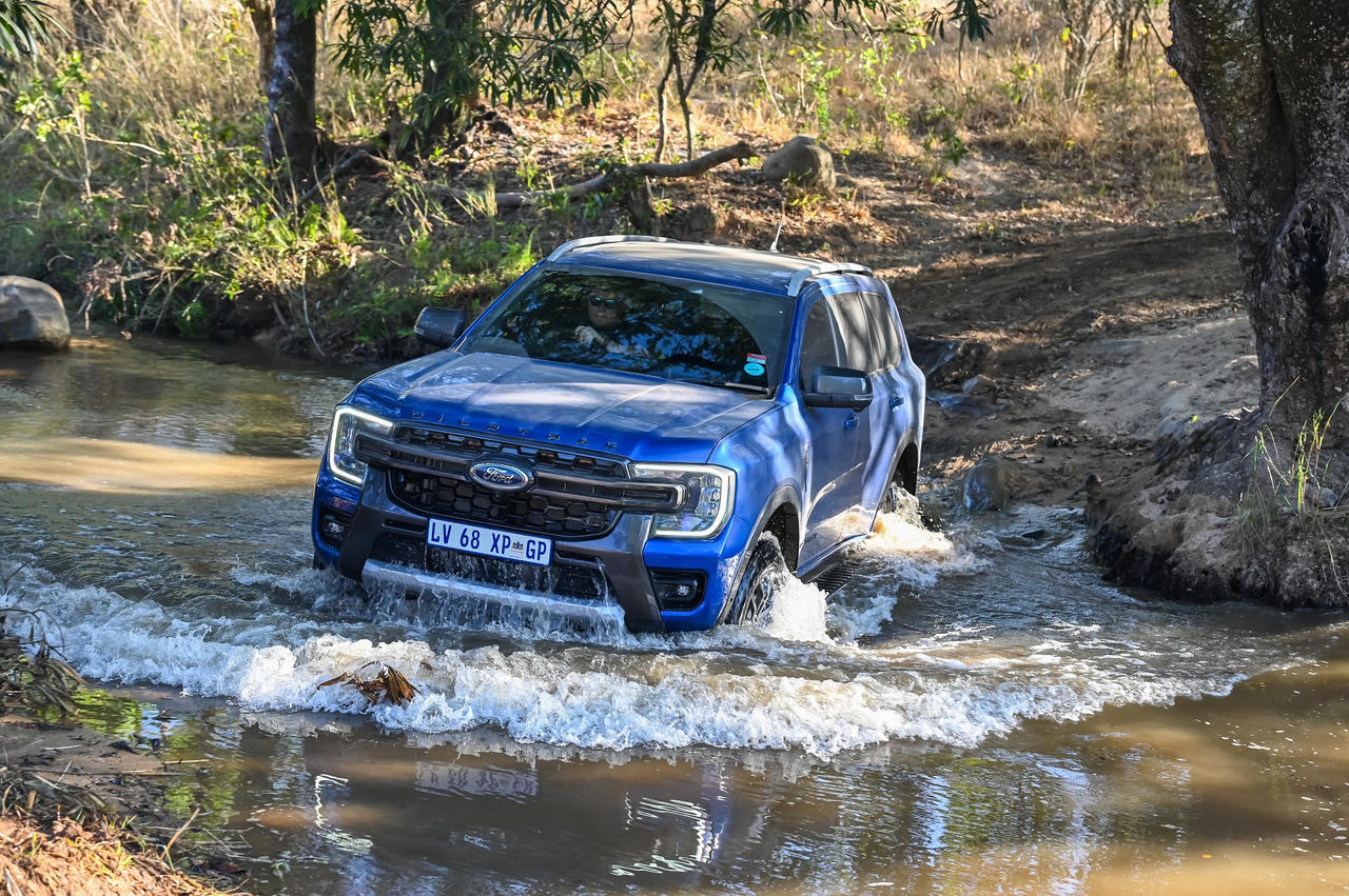 Bứt phá giới hạn với 'bộ đôi uy lực' 