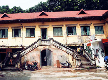 Tại sao giới trẻ biết nguy hiểm vẫn tới Zone 9?