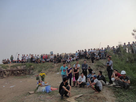 Gia đình nghi ngờ xác chị Huyền bị bác sĩ Tường thủ tiêu