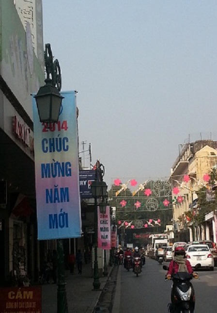 Không khí đón năm mới 2014 tại Thủ đô Hà Nội