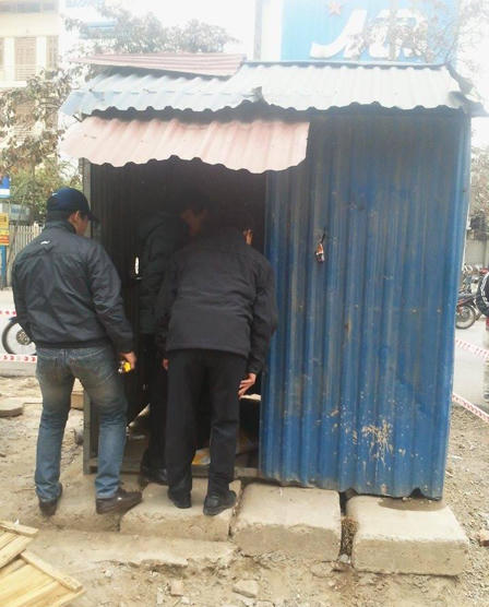 Bắt nhóm đối tượng đánh bạc giữa đường Hoàng Cầu