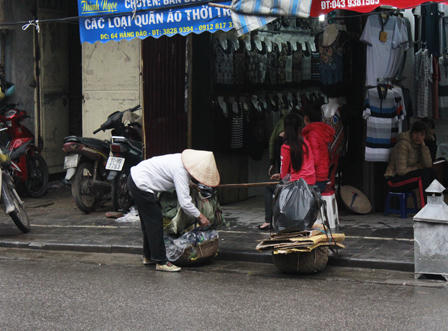 Những người phụ nữ không có ngày 8/3