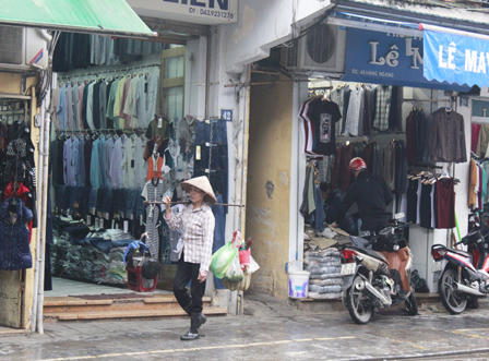 Những người phụ nữ không có ngày 8/3