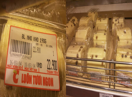 Ba siêu thị lớn cùng bán hàng gần hết date