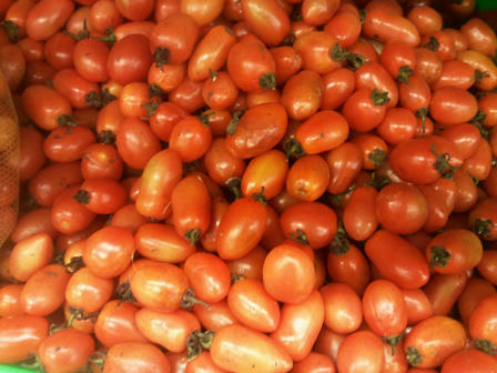 Cá chết trắng, thuỷ sản hôi thối đầy rẫy trong siêu thị Metro