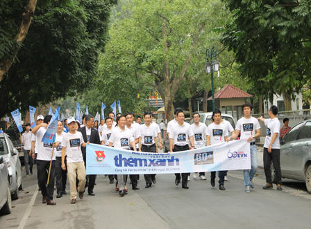 Giờ Trái đất rộn rã ở Thủ đô