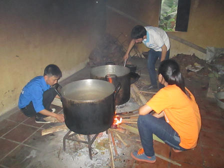 Nồi cháo từ tâm, ấm lòng bệnh nhân nghèo