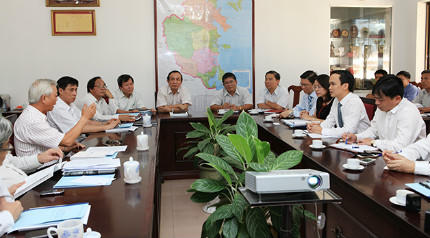 FLC tìm hiểu cơ hội đầu tư vào Khánh Hòa