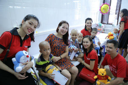 Maritime Bank tiếp tục trao học bổng cho học sinh nghèo vượt khó