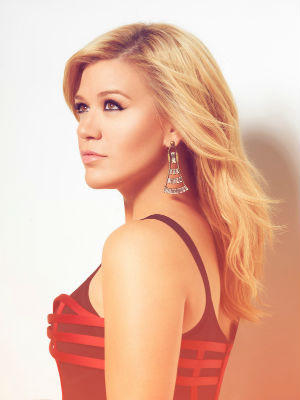 Kelly Clarkson sẽ biểu diễn trong đêm Chung kết Hoa hậu Việt Nam 2014