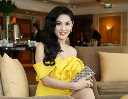 Lâm Chi Khanh lần đầu lên tiếng vụ bikini Vietjet