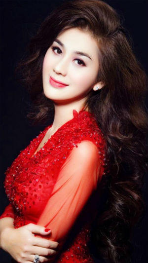 Lâm Chi Khanh lần đầu lên tiếng vụ bikini Vietjet