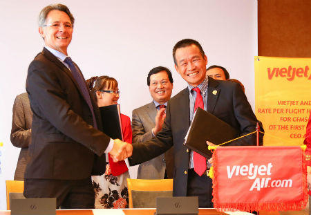 Vietjet và CFM ký hợp đồng bảo dưỡng động cơ máy bay trị giá 300 triệu USD