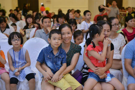 Gần 200 cư dân nhí Vinhomes phác họa ý tưởng về “ngôi nhà mơ ước”