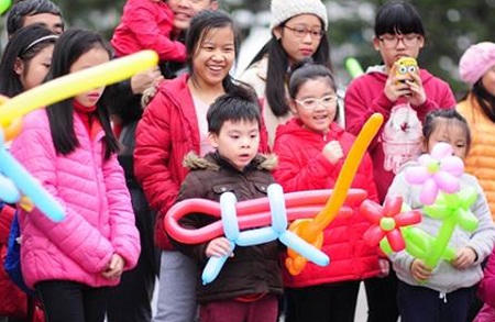 Hàng nghìn cư dân cuồng nhiệt với “Chào 2016” tại Vinhomes Royal City