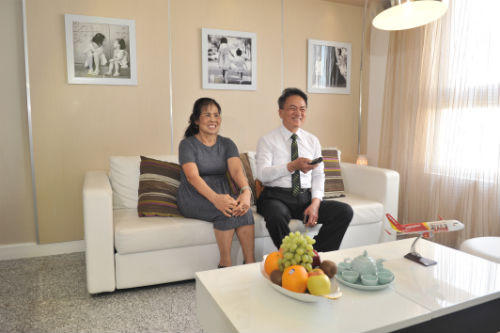 Bay Vietjet, hành khách Nguyễn Thị Vy nhận giải thưởng căn hộ Dragon City 2 tỷ đồng