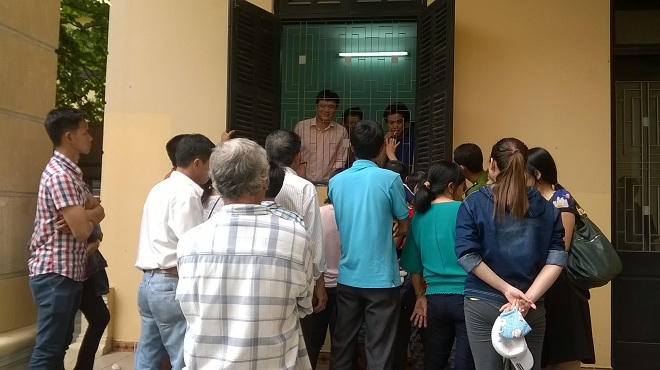 Khuất tất vụ án ai đi dự tòa được vị Việt kiều cho gạo 