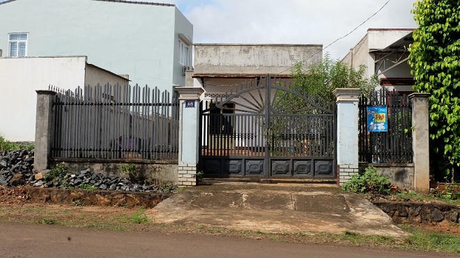 Liều chết trộm tượng Phật Quan Âm đổi màu trước mặt gia chủ