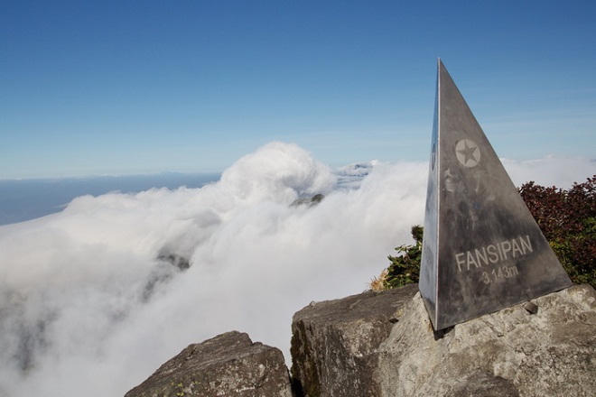 Đi đâu tránh nóng hè này?