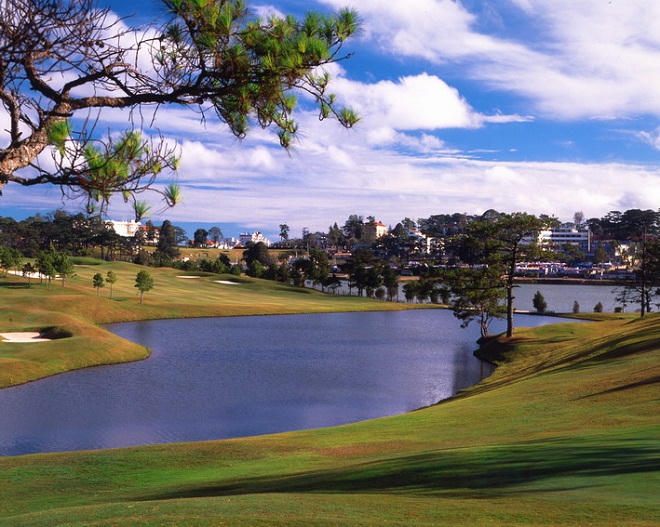 Đi đâu tránh nóng hè này?