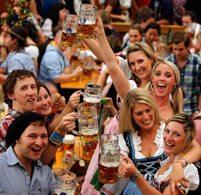 Những địa điểm nhất định phải đặt chân đến khi còn trẻ