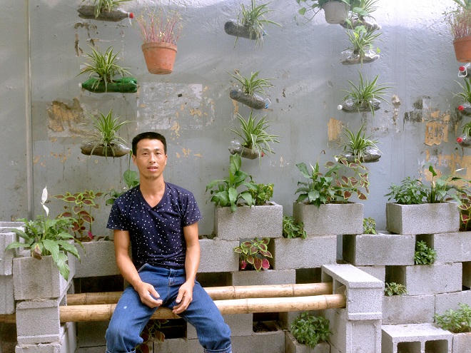 Ý tưởng độc đáo biến bãi rác thành vườn hoa