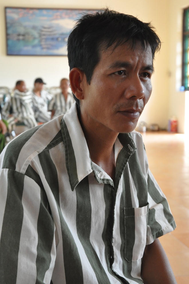 Lao vào vòng xoáy tội ác vì cuộc tình với “máy bay bà già”      